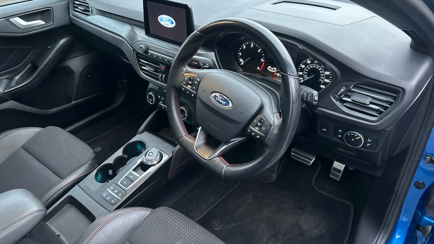 Used Ford Focus 2019 for sale - 76426235: Photo 11