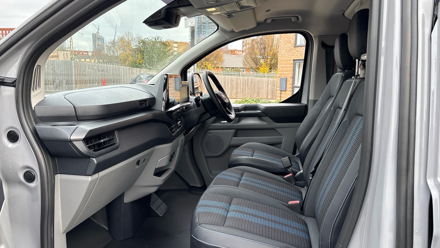 Used Ford Transit Custom 2025 for sale - 76618490: Photo 13