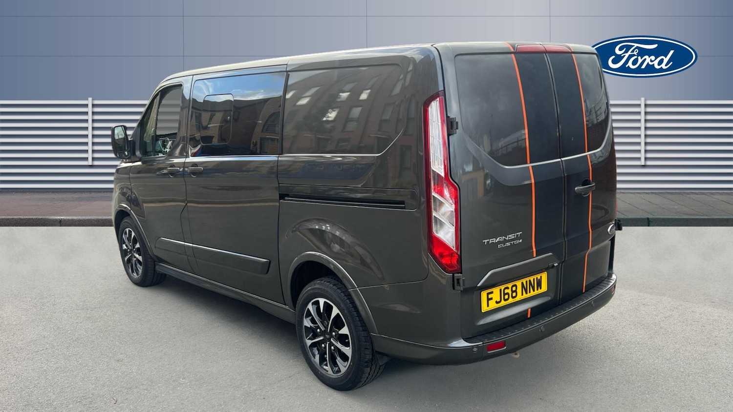 Used Ford Transit Custom 2019 for sale - 75945486: Photo 2