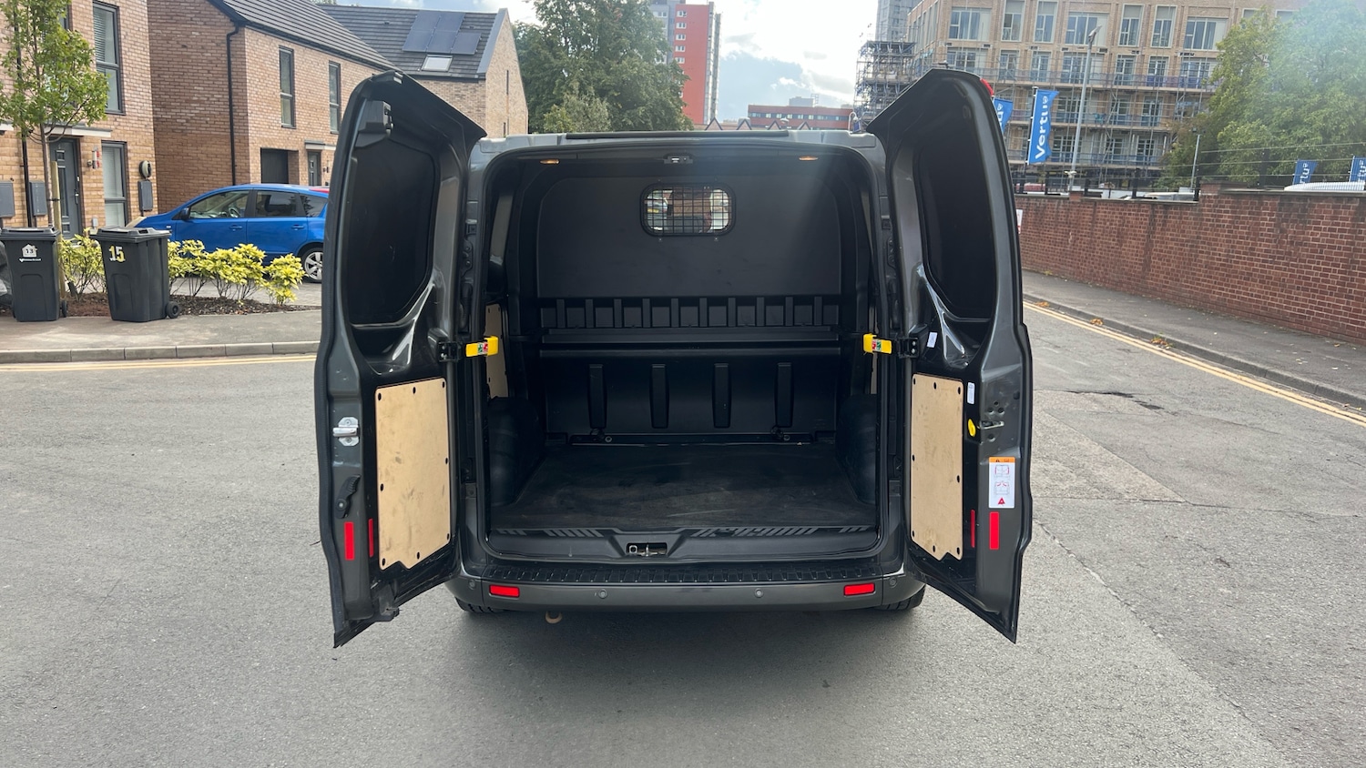 Used Ford Transit Custom 2019 for sale - 75945486: Photo 3