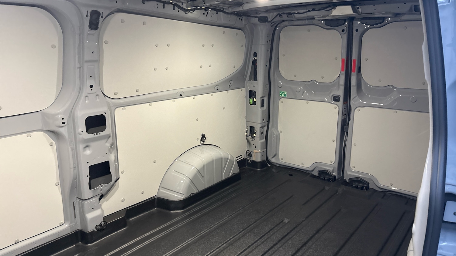 Used Ford Transit Custom 2024 for sale - 77046514: Photo 14