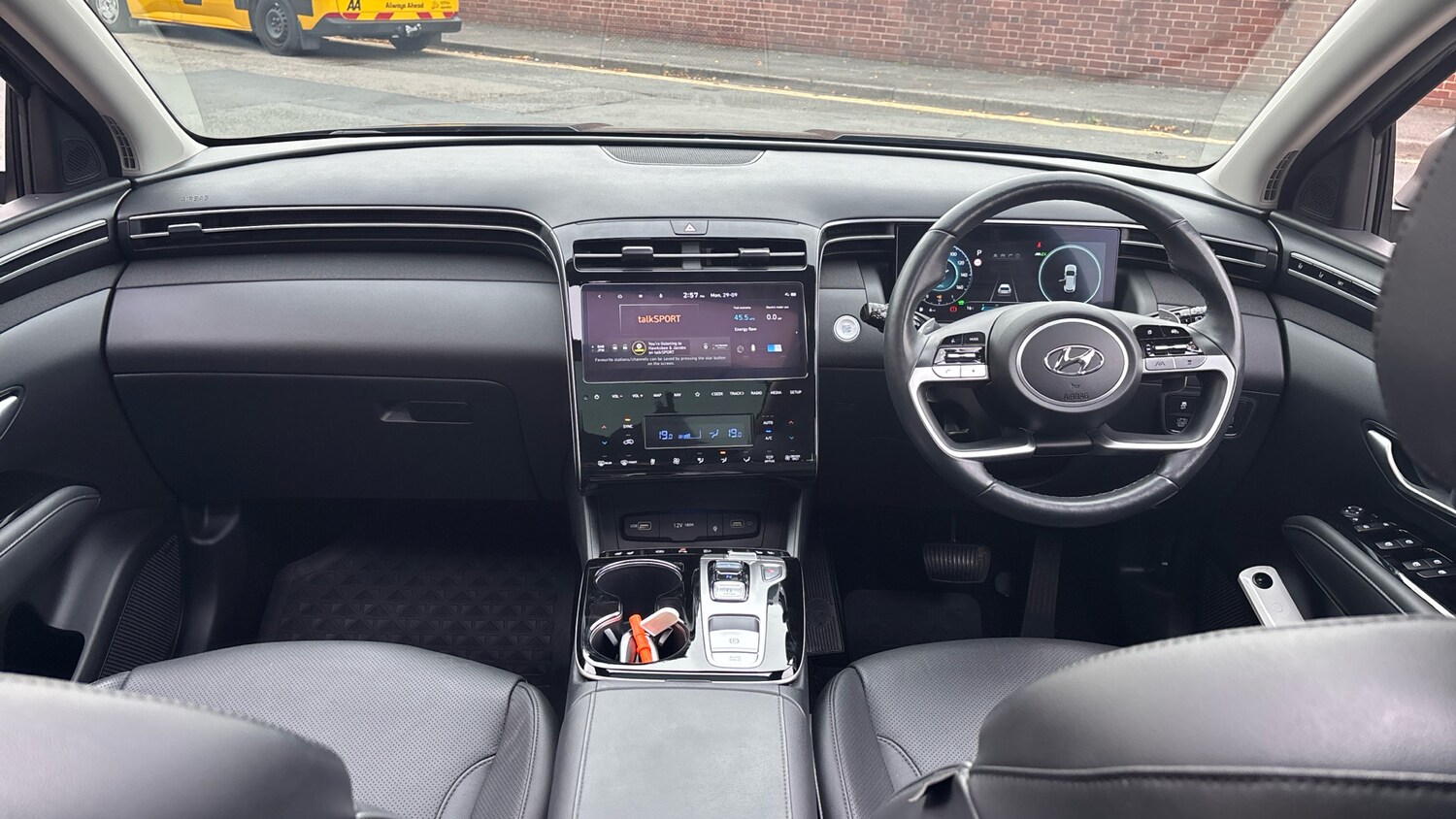 Used Hyundai TUCSON 2023 for sale - 76114196: Photo 10