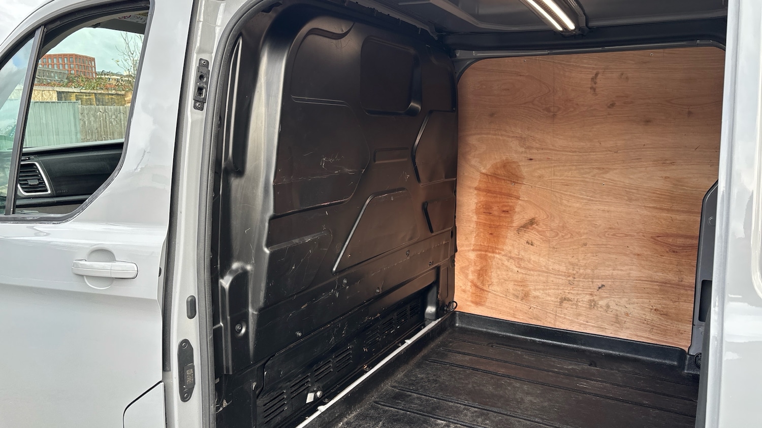 Used Ford Transit Custom 2022 for sale - 76637278: Photo 18