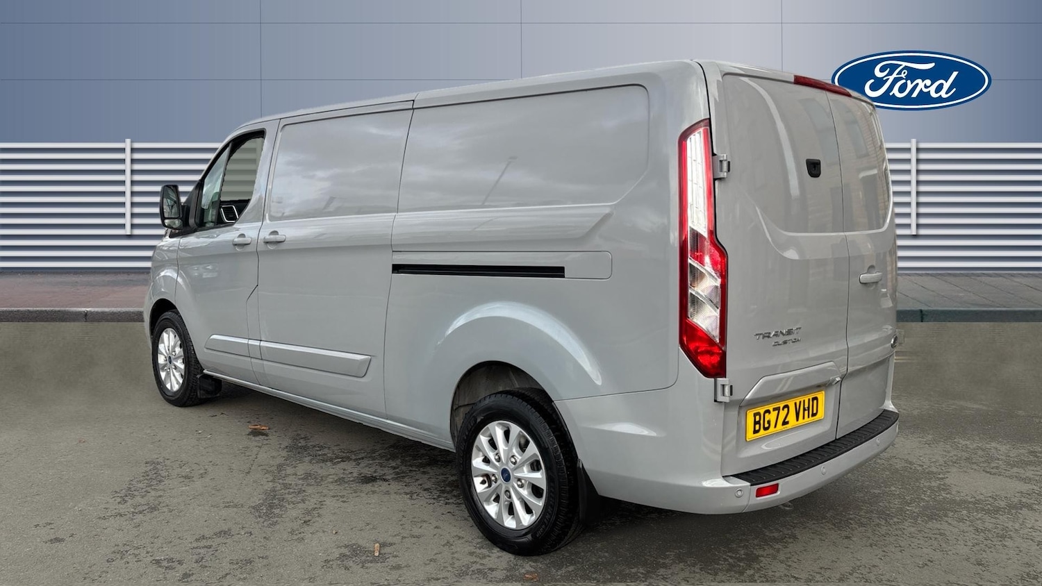 Used Ford Transit Custom 2022 for sale - 76637278: Photo 2
