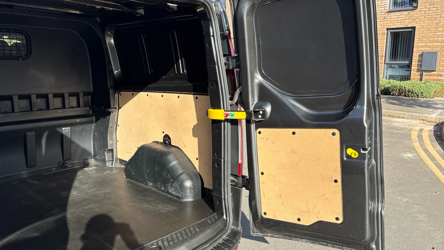 Used Ford Transit Custom 2023 for sale - 76127106: Photo 38