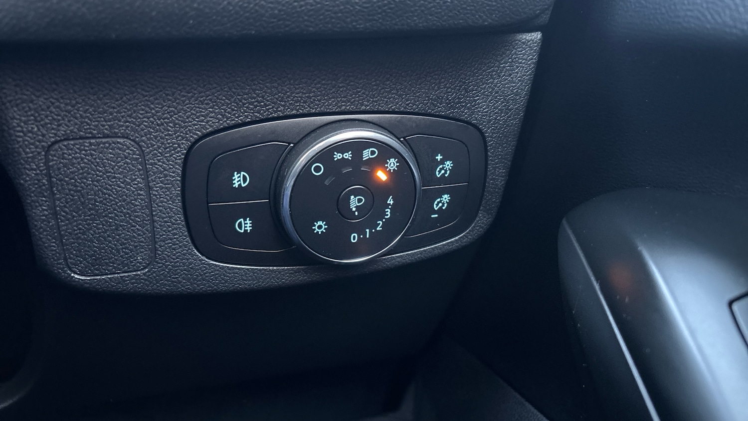 Used Ford Focus 2022 for sale - 77086471: Photo 29