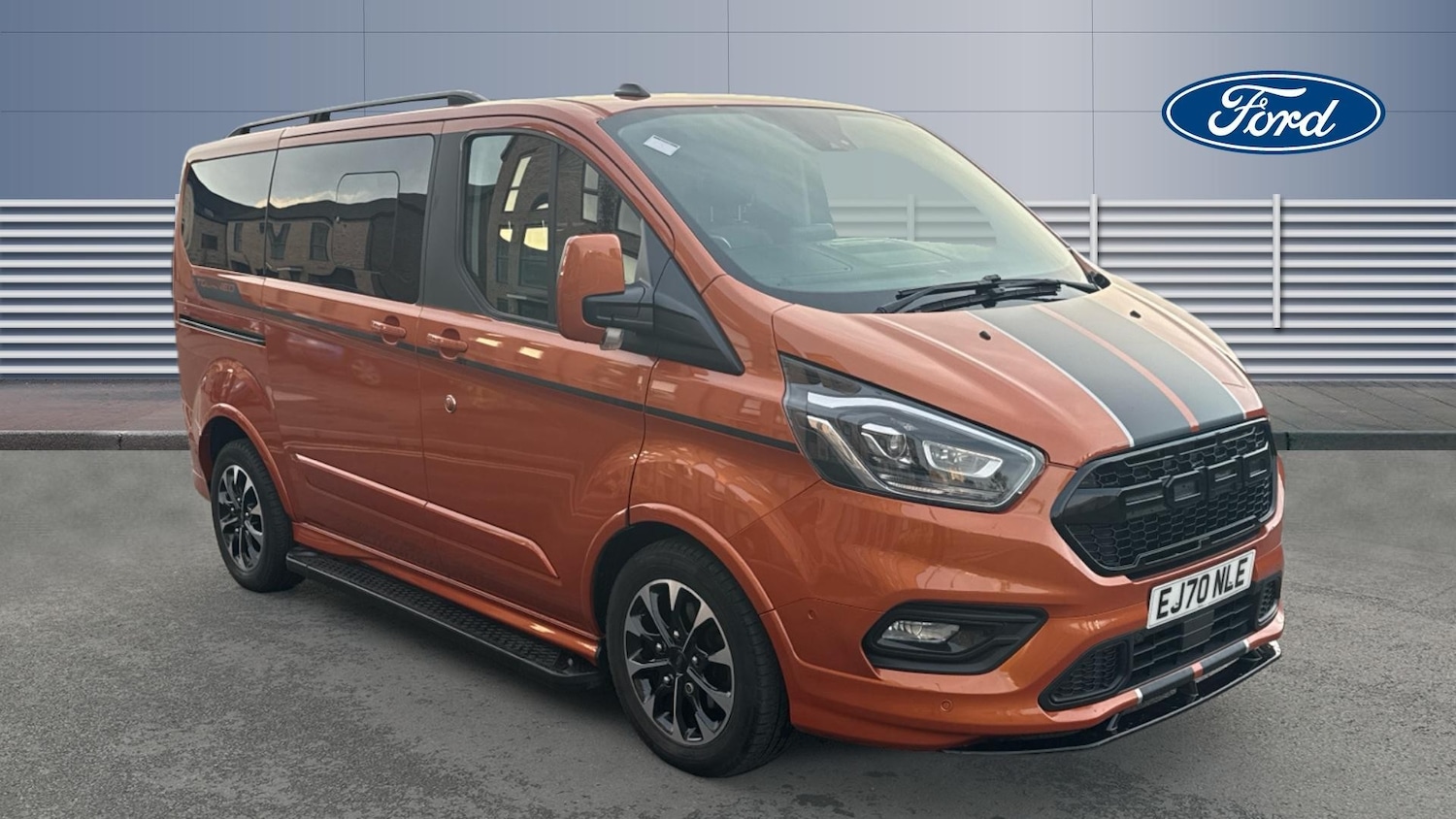 Used Ford Tourneo Custom 2020 for sale - 76413237: Photo 1