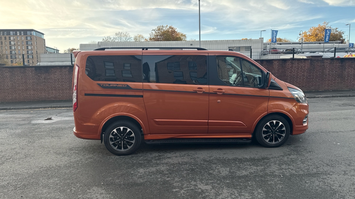 Used Ford Tourneo Custom 2020 for sale - 76413237: Photo 9
