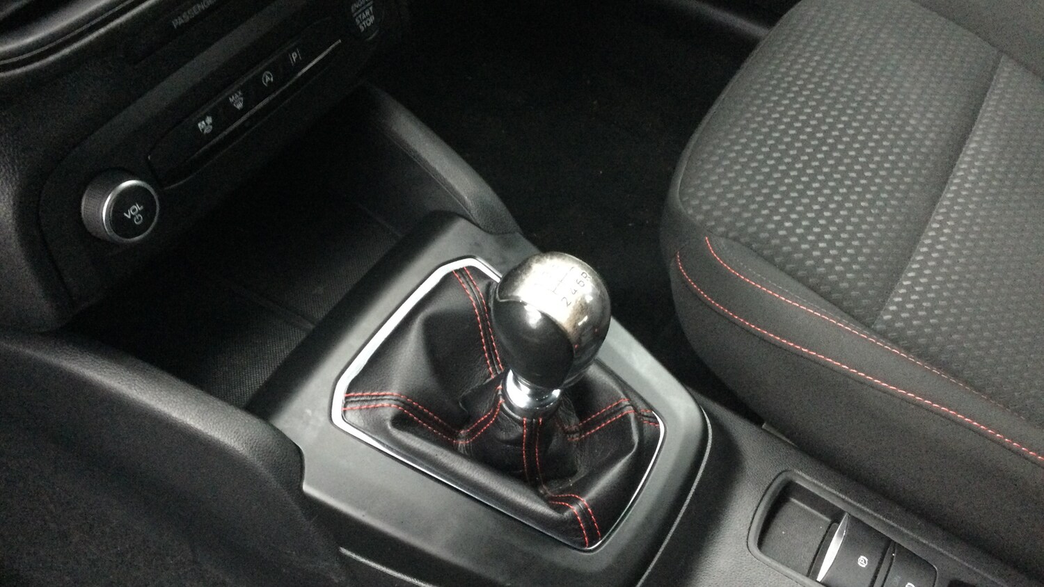 Used Ford Focus 2022 for sale - 77416890: Photo 13