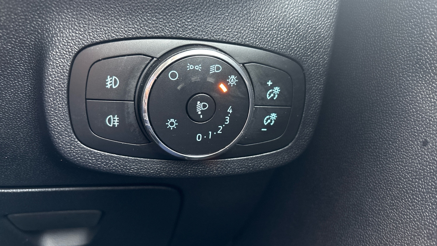 Used Ford Fiesta 2023 for sale - 77676157: Photo 31