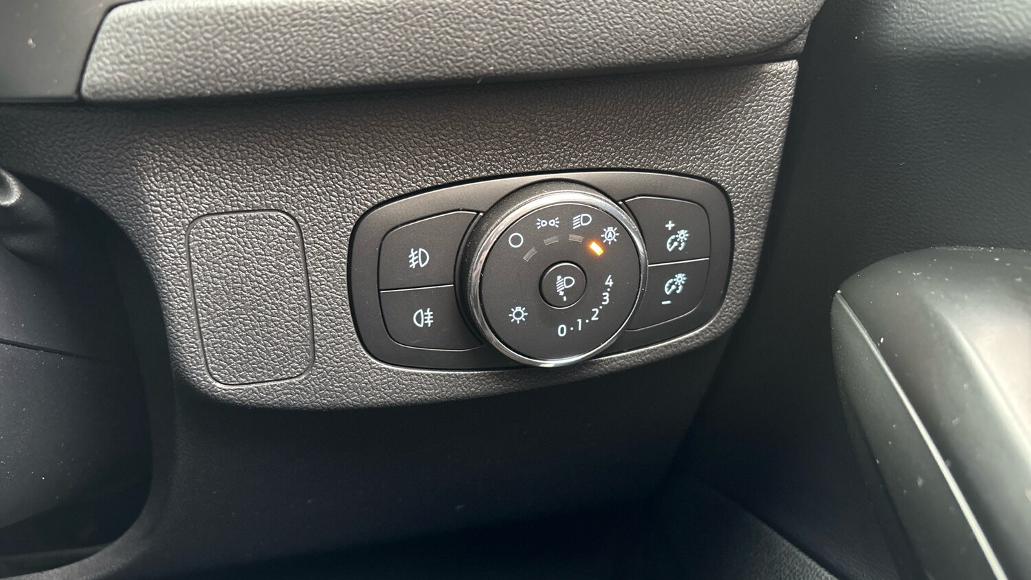 Used Ford Focus 2023 for sale - 76286767: Photo 31