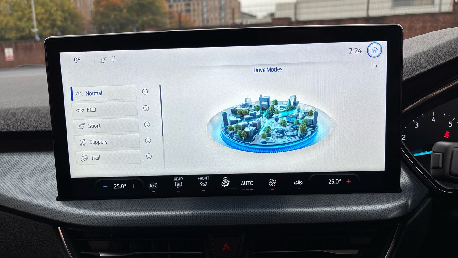 Used Ford Focus 2023 for sale - 76286767: Photo 42