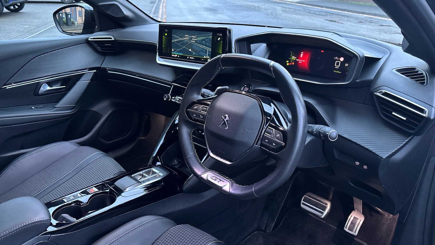 Used Peugeot 208 2022 for sale - 77195625: Photo 11