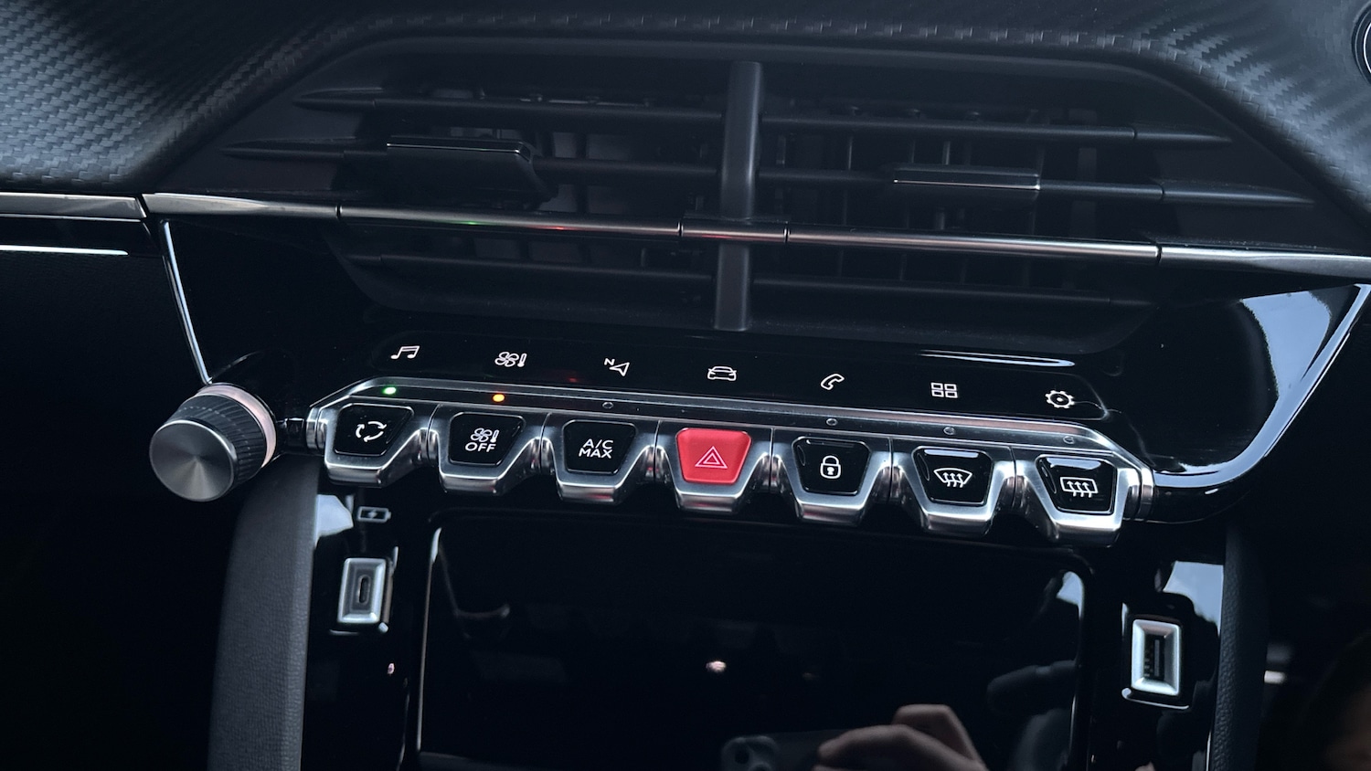 Used Peugeot 208 2022 for sale - 77195625: Photo 28