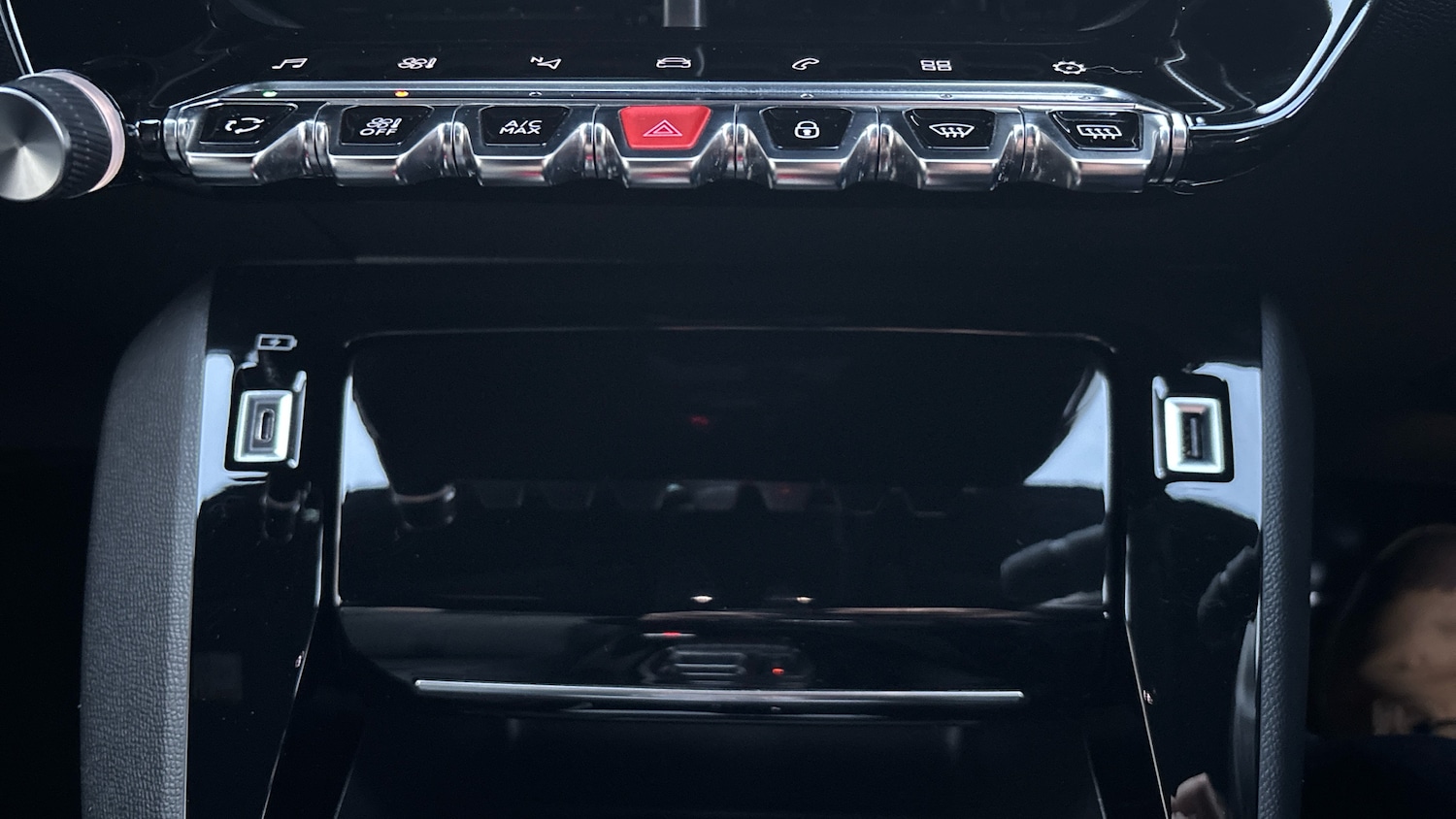 Used Peugeot 208 2022 for sale - 77195625: Photo 31