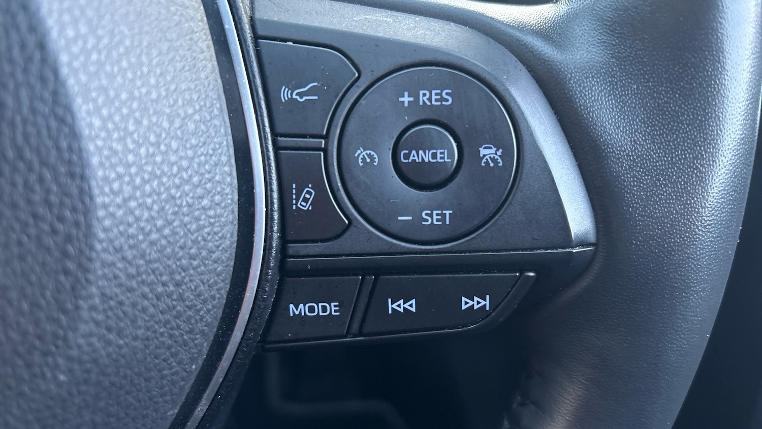 Used Toyota RAV4 2022 for sale - 77245464: Photo 27