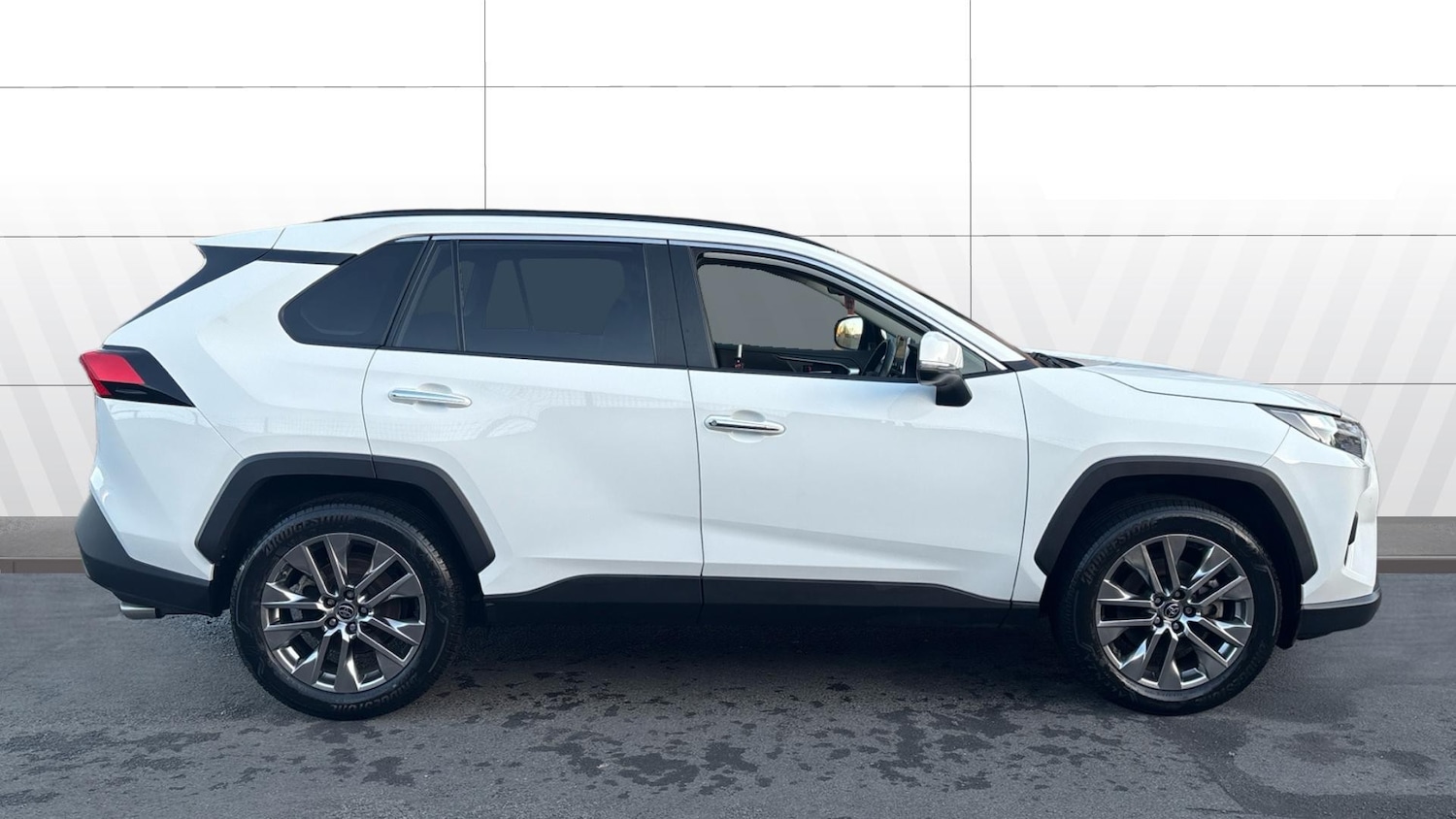 Used Toyota RAV4 2022 for sale - 77245464: Photo 5