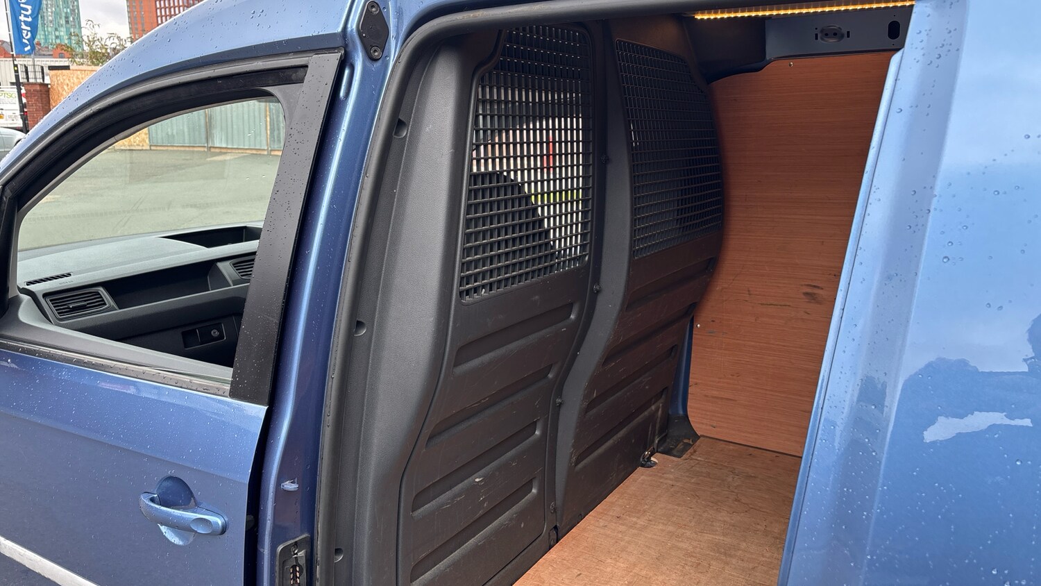 Used Volkswagen Caddy 2018 for sale - 76230843: Photo 18