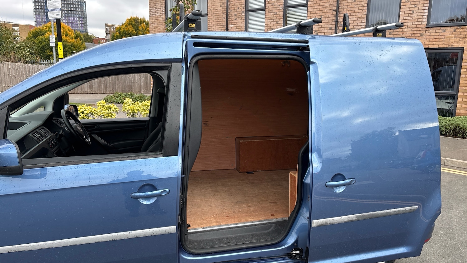 Used Volkswagen Caddy 2018 for sale - 76230843: Photo 5