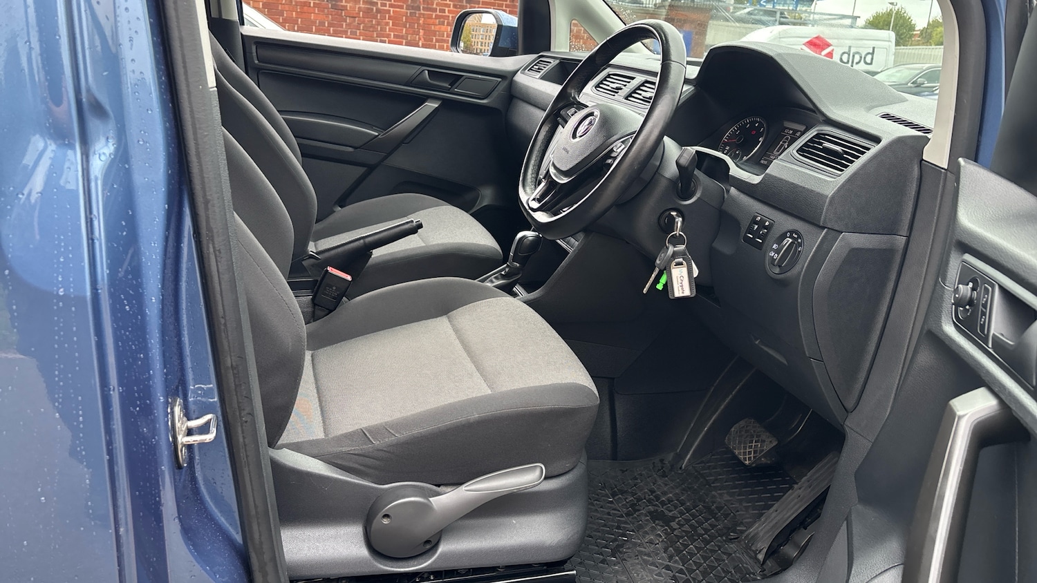 Used Volkswagen Caddy 2018 for sale - 76230843: Photo 6