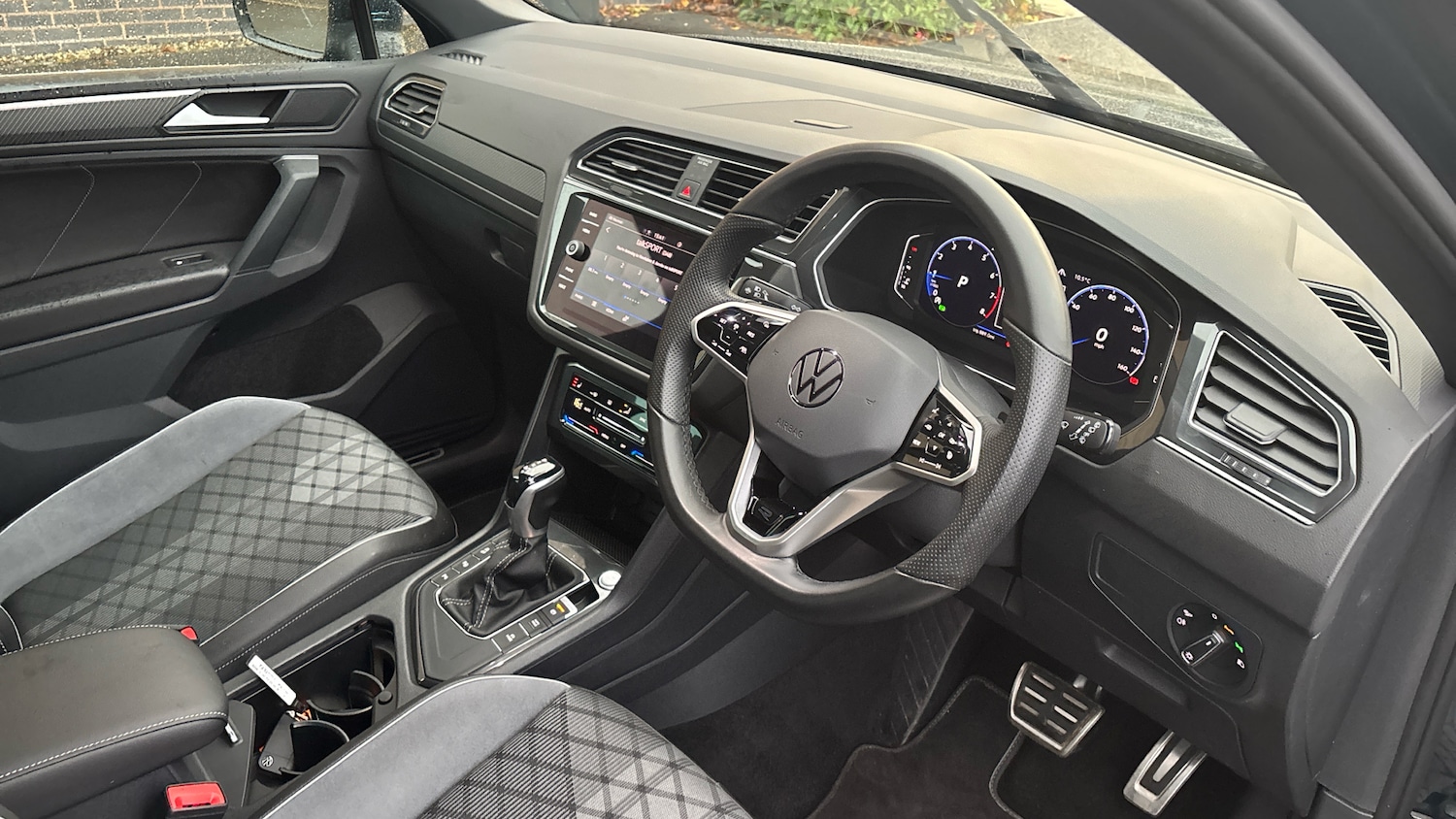 Used Volkswagen Tiguan 2023 for sale - 76541702: Photo 11