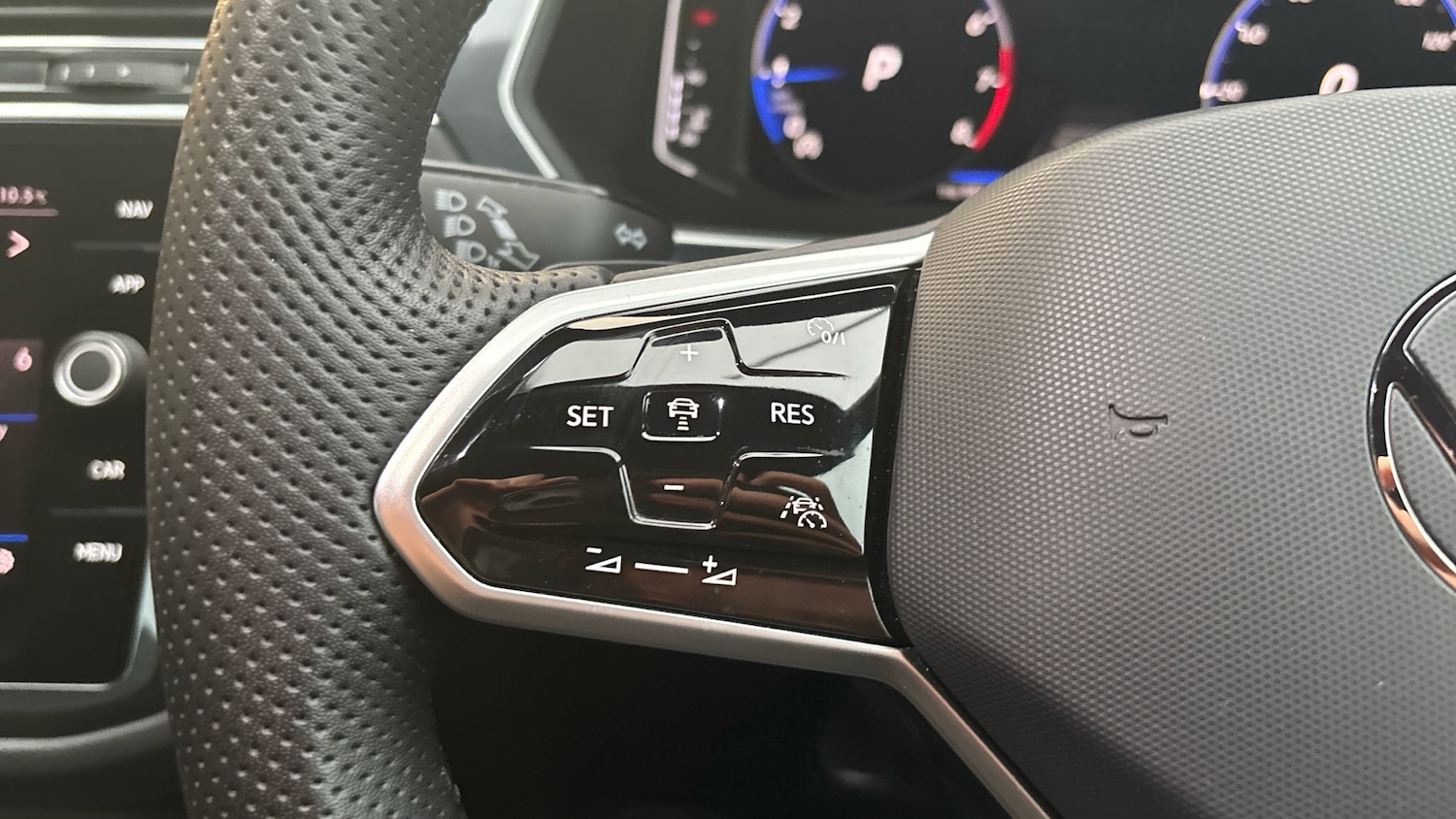 Used Volkswagen Tiguan 2023 for sale - 76541702: Photo 22