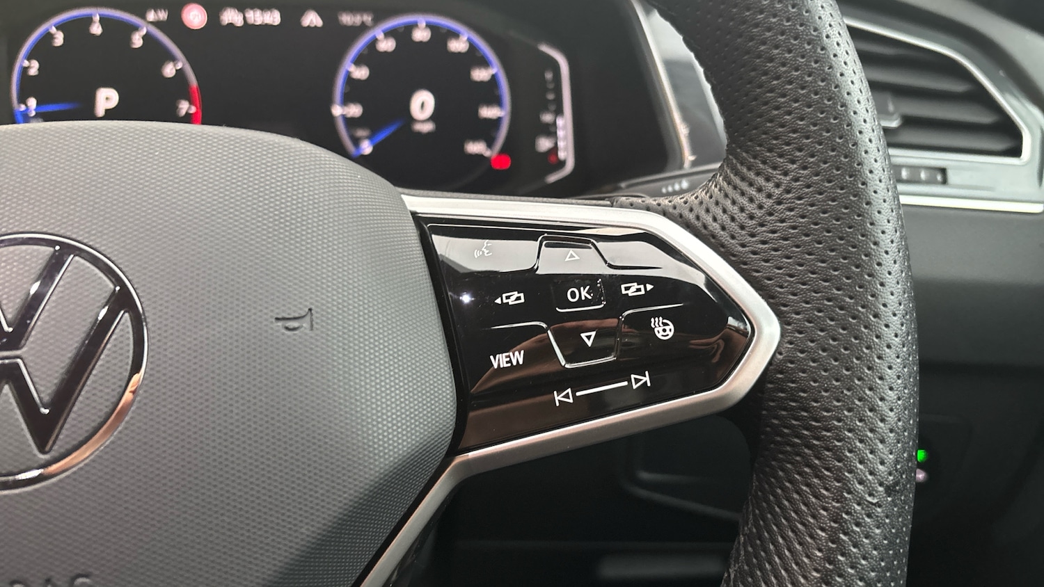 Used Volkswagen Tiguan 2023 for sale - 76541702: Photo 23