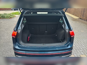 Used Volkswagen Tiguan 2023 for sale - 76541702: Photo