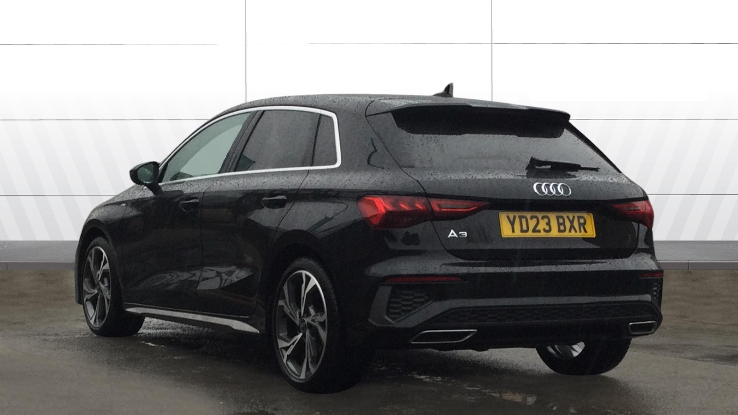 Used Audi A3 2023 for sale - 77461561: Photo 2