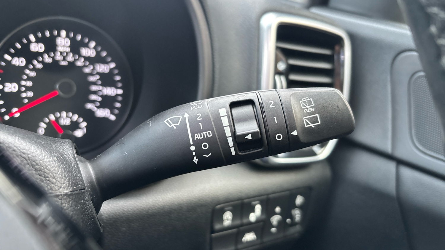 Used Kia Sportage 2018 for sale - 76692659: Photo 26