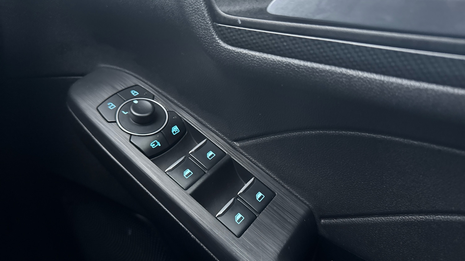 Used Ford Kuga 2023 for sale - 76847012: Photo 21