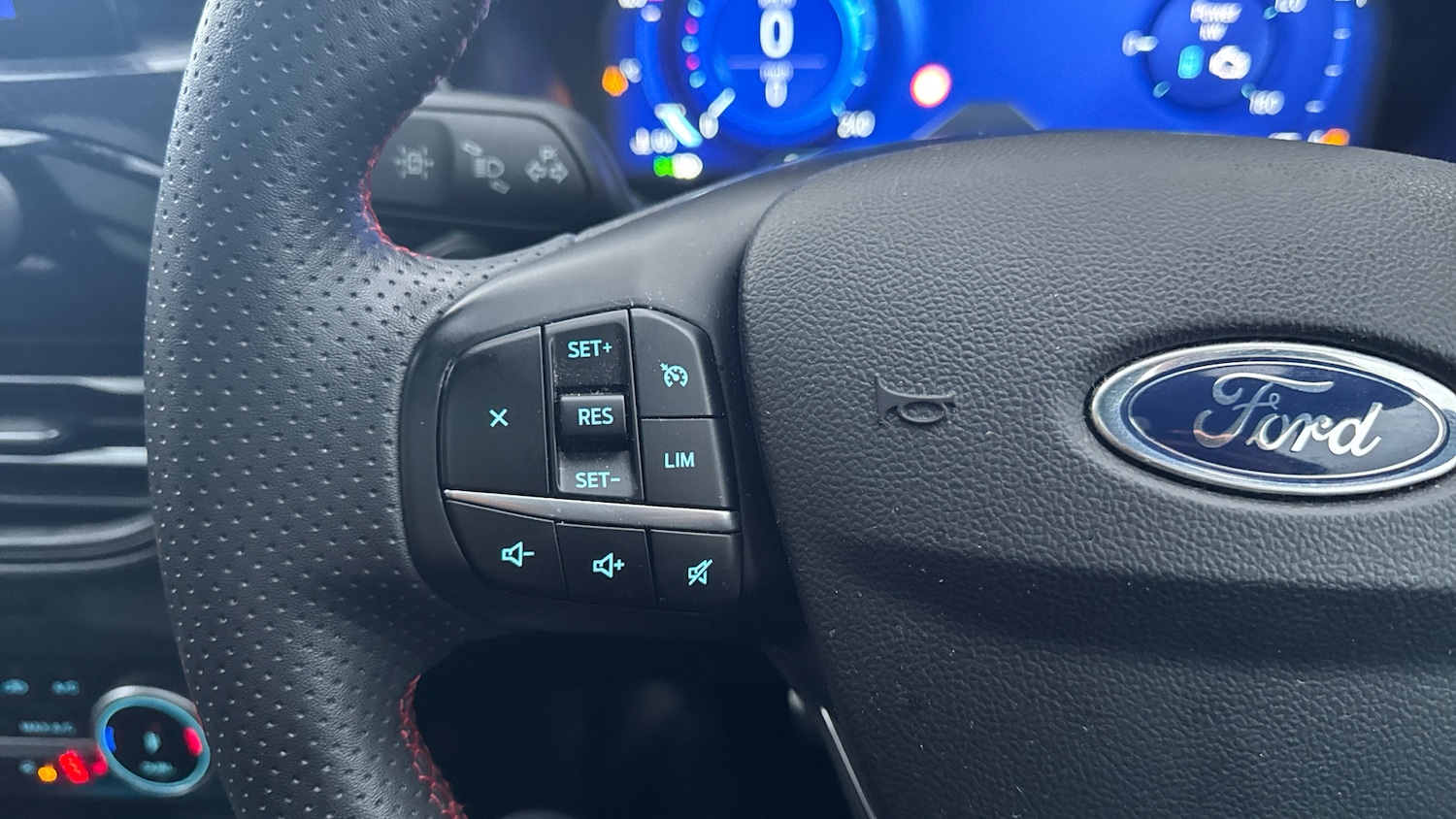 Used Ford Kuga 2023 for sale - 76847012: Photo 25