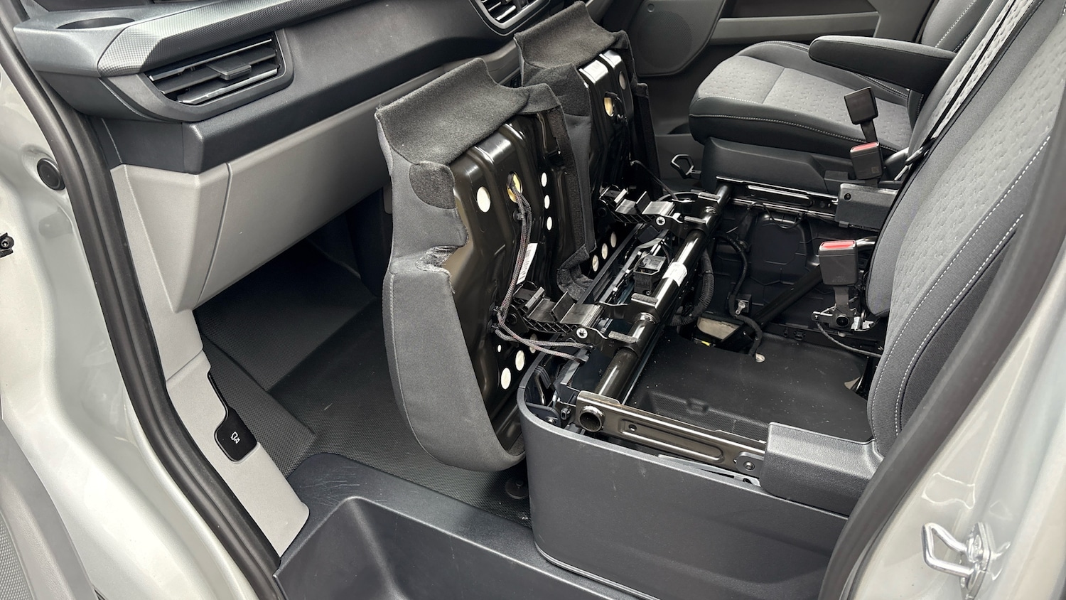 Used Ford Transit Custom 2025 for sale - 76319569: Photo 38