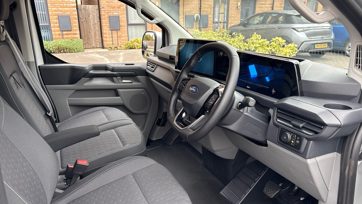 Used Ford Transit Custom 2025 for sale - 76319569: Photo 6