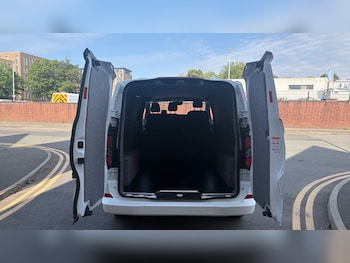 Used Ford Transit Custom 2024 for sale - 78980897: Photo