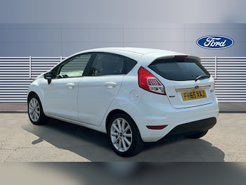 Used Ford Fiesta 2015 for sale - 79190315: Photo