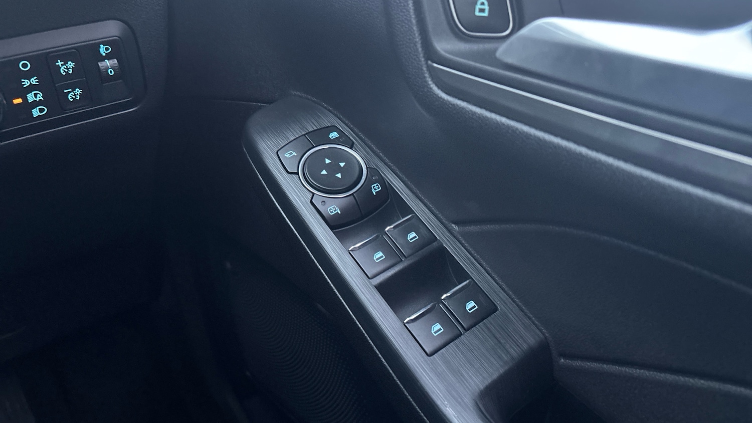 Used Ford Kuga 2022 for sale - 77297049: Photo 30