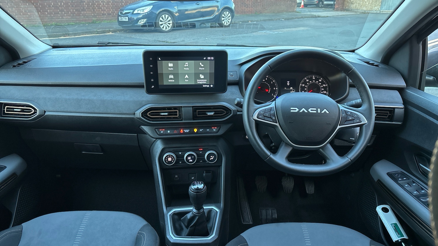 Used Dacia Sandero Stepway 2023 for sale - 76599926: Photo 10