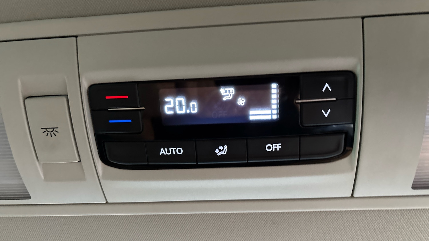 Used Volkswagen Transporter Shuttle 2020 for sale - 76830563: Photo 39