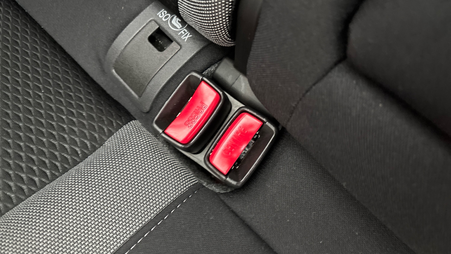 Used Nissan Qashqai 2018 for sale - 76692656: Photo 17