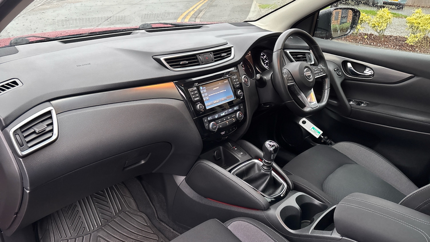 Used Nissan Qashqai 2018 for sale - 76692656: Photo 9