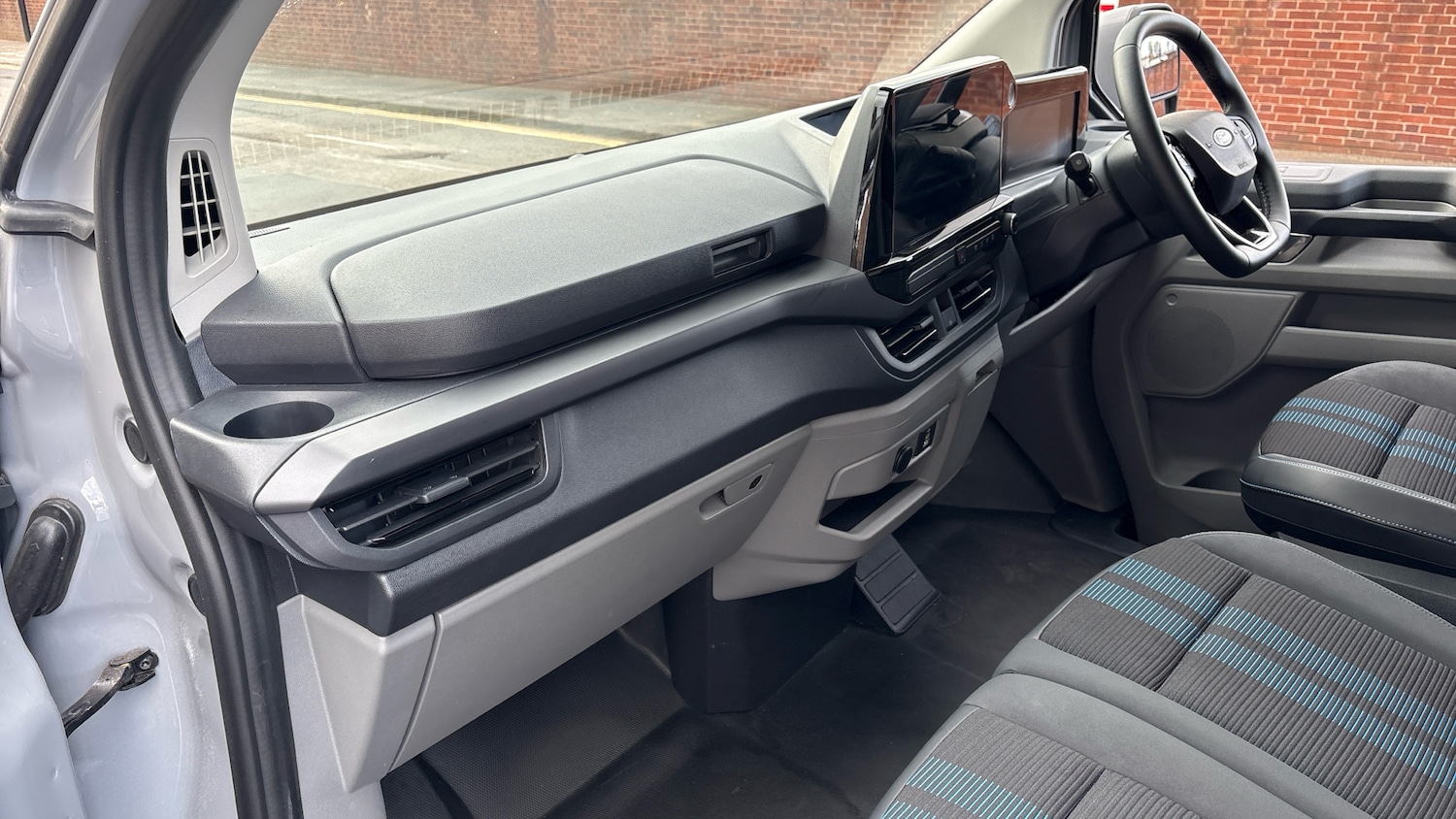 Used Ford Transit Custom 2024 for sale - 77716040: Photo 33