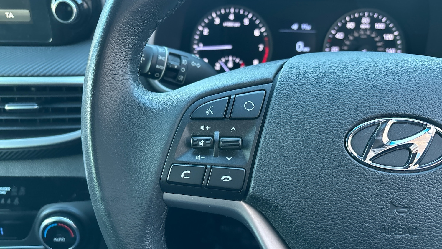 Used Hyundai TUCSON 2019 for sale - 77011673: Photo 24