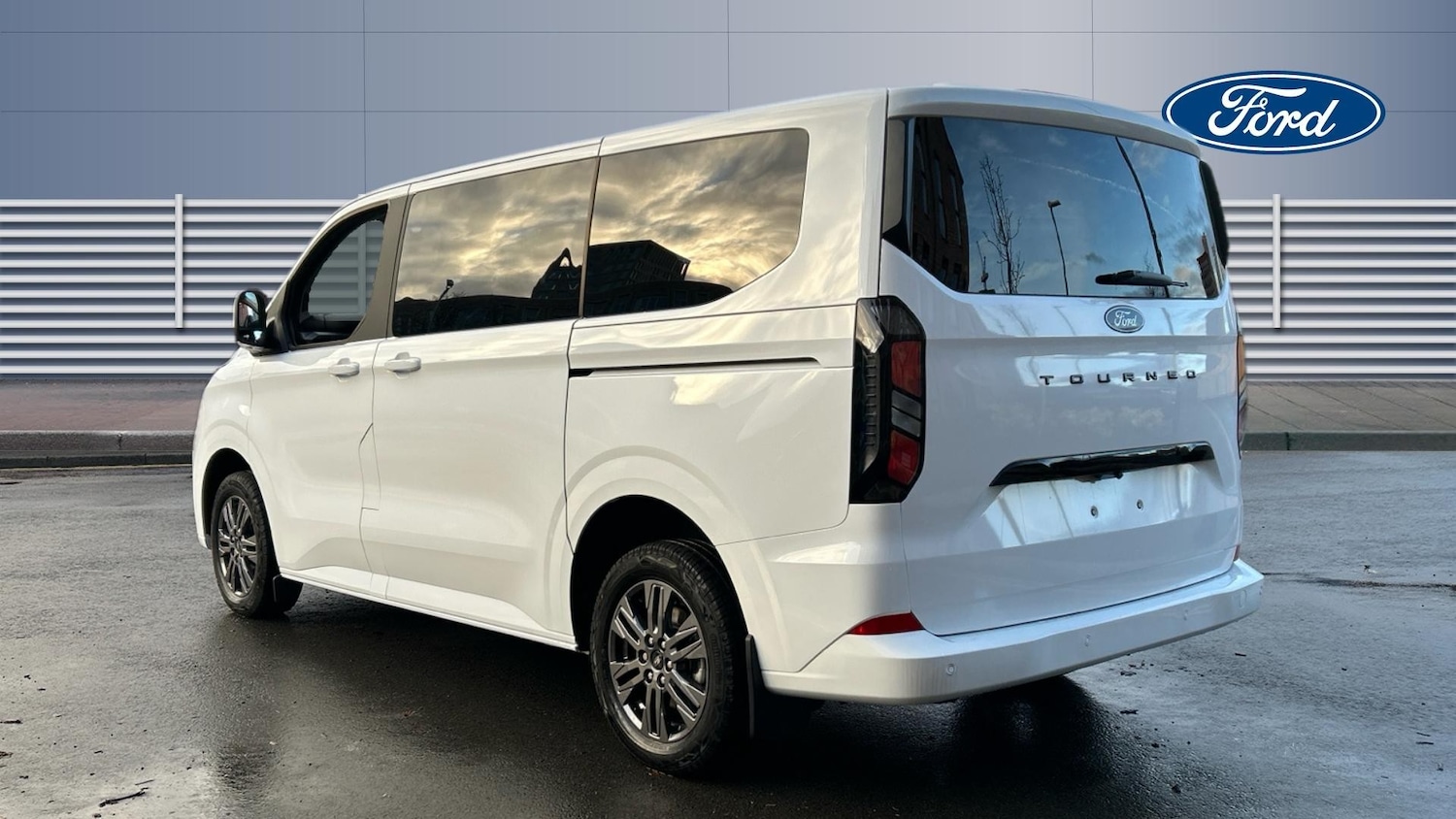 Used Ford Tourneo Custom 2026 for sale - 78155257: Photo 2