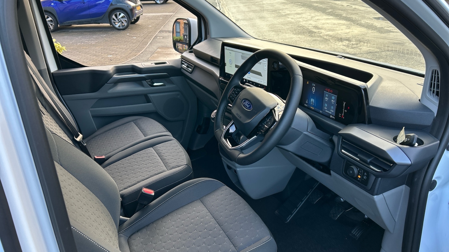 Used Ford Tourneo Custom 2026 for sale - 78155257: Photo 6