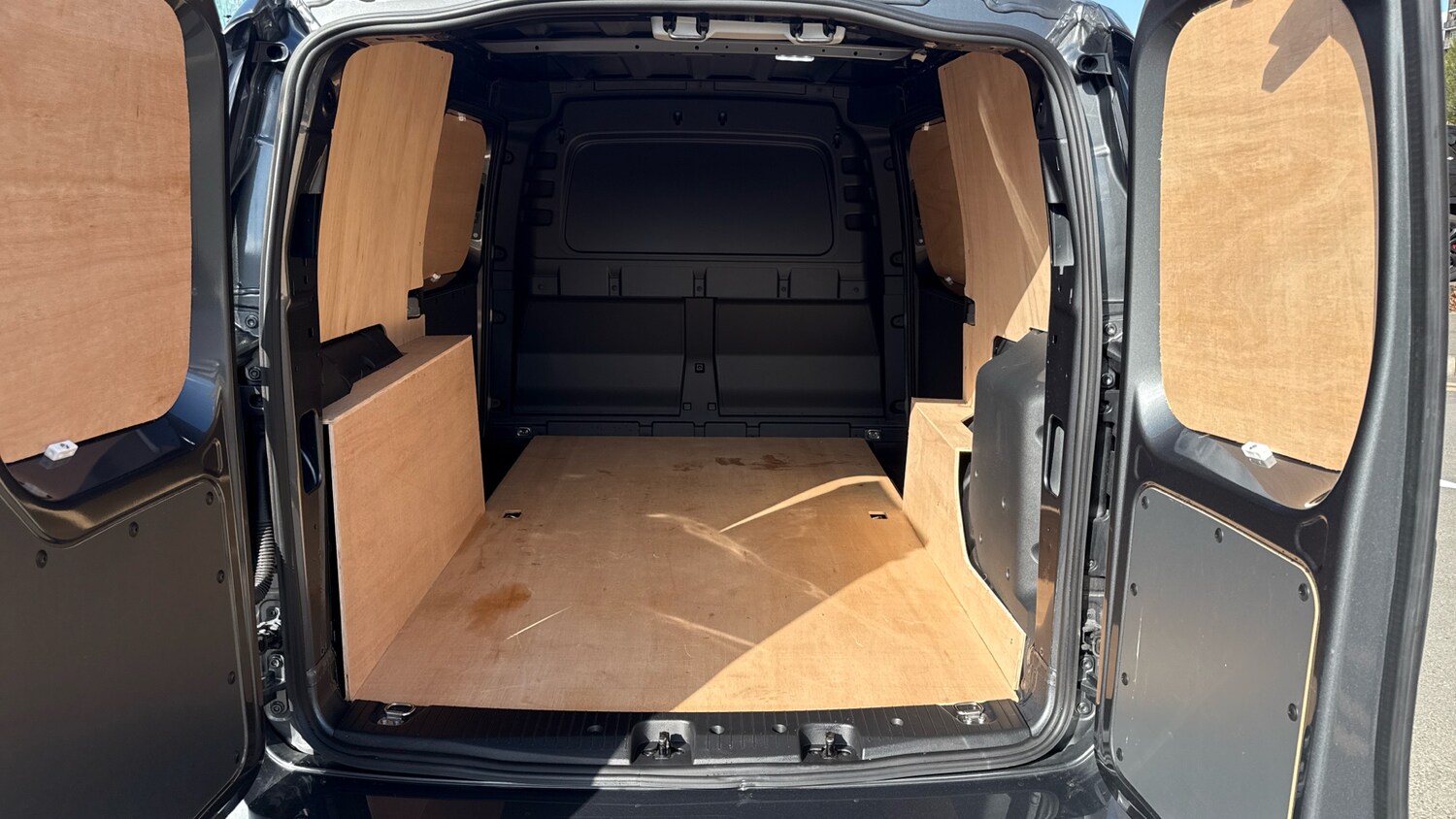 Used Ford Transit Connect 2025 for sale - 78166128: Photo 12