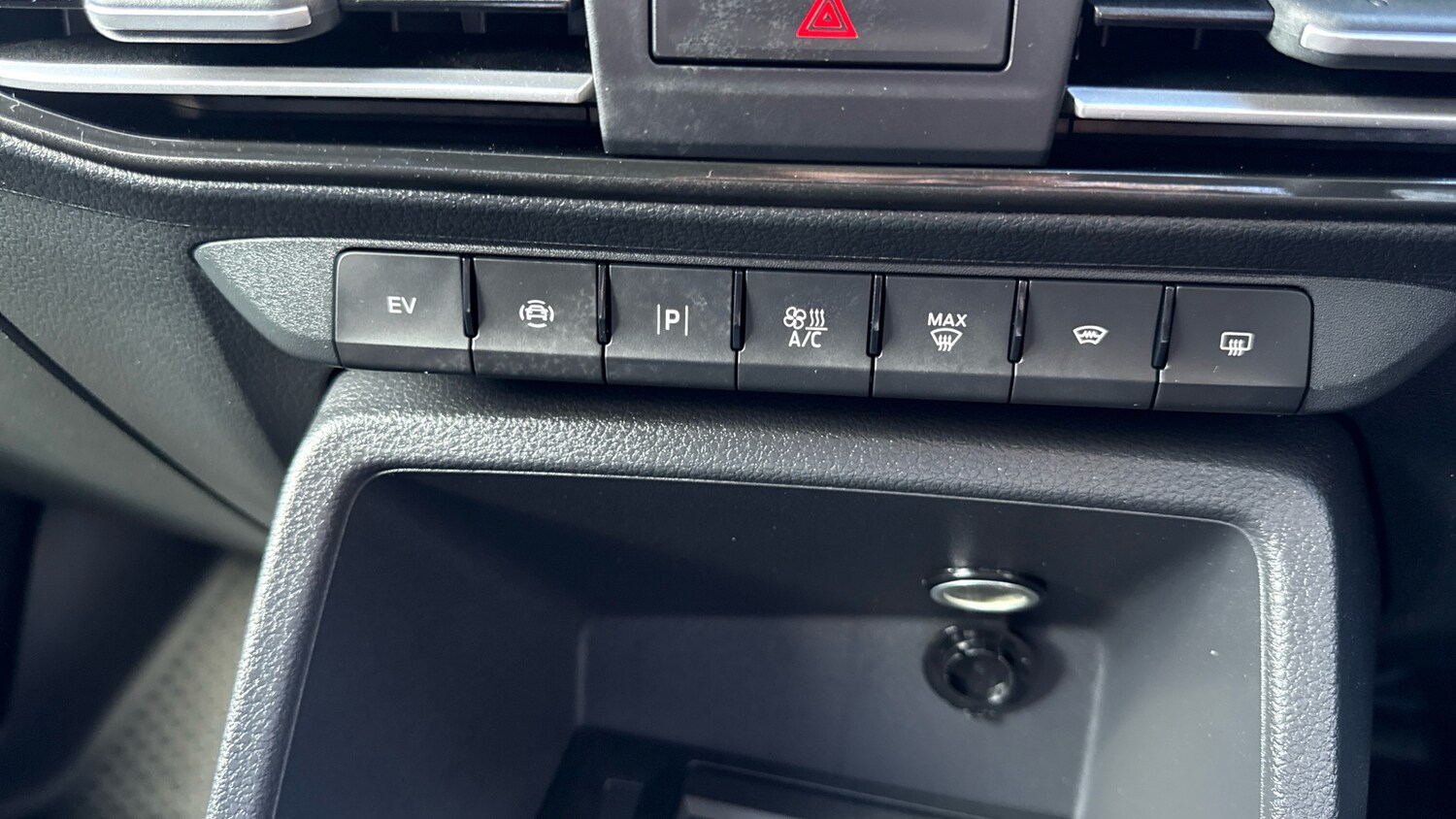 Used Ford Transit Connect 2025 for sale - 78166128: Photo 25