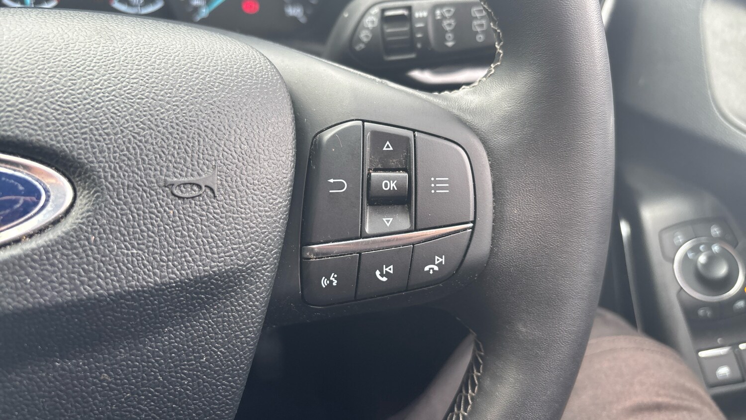 Used Ford Puma 2023 for sale - 76252576: Photo 33