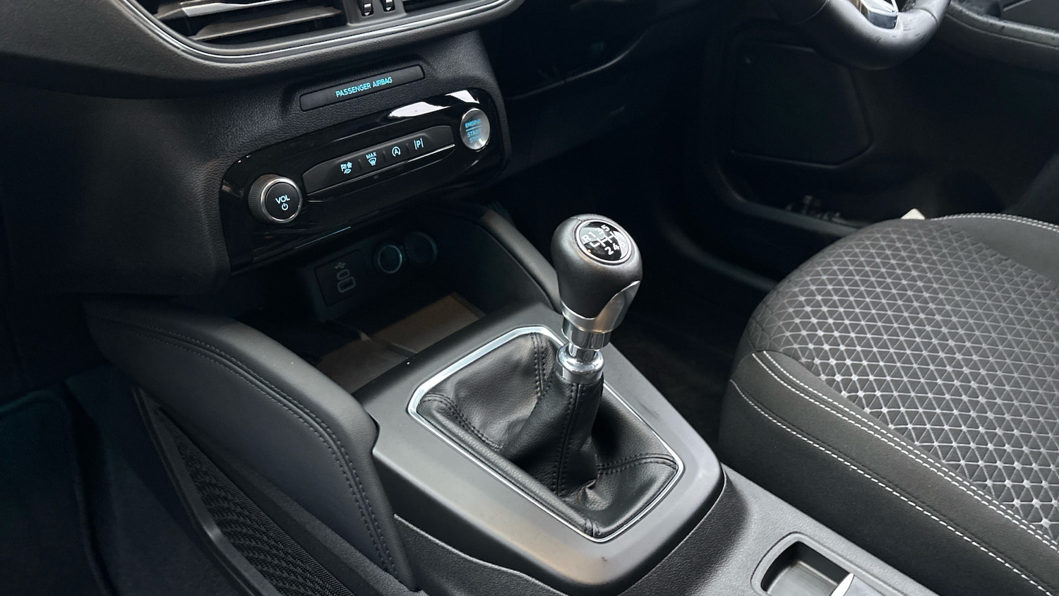 Used Ford Kuga 2025 for sale - 77431604: Photo 13