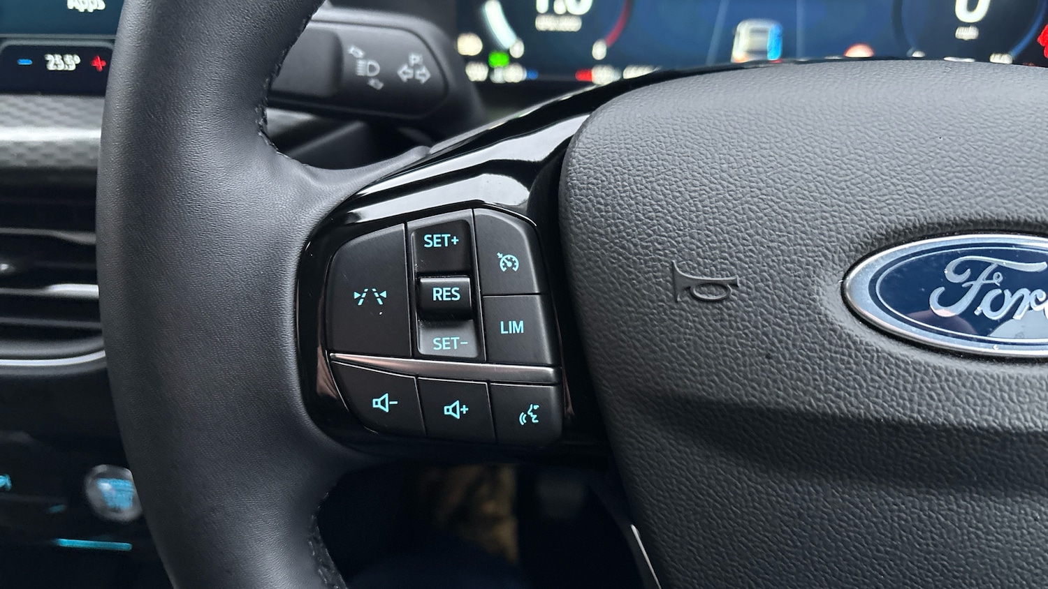 Used Ford Kuga 2025 for sale - 77431604: Photo 23